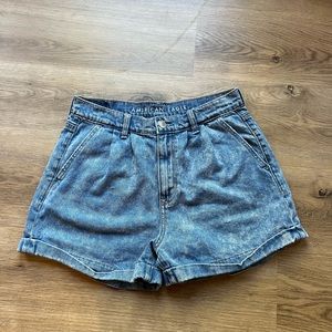 American Eagle Light Wash Jean Shorts